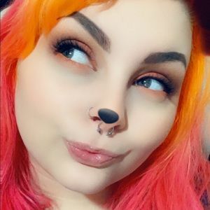 Meet your Posher, Kymberlee!